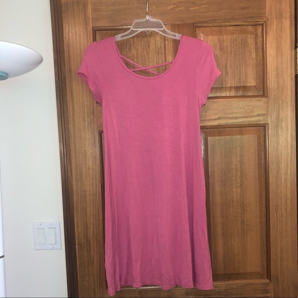Cute pink dress!